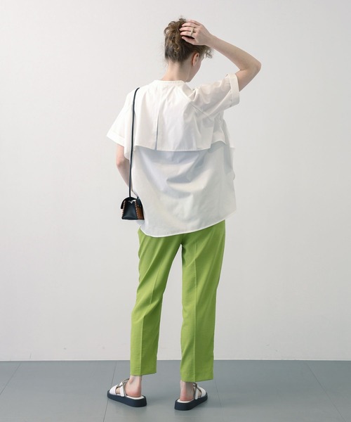 saloon(サルーン)の「SALOON(サルーン)/ノーカラーフリルヨーク5分袖ブラウス【洗濯機洗い可】無地/ストライプ(シャツ/ブラウス・レディース・ブルー系その他/オフホワイト/サックスブルー/グレー系その他・FREE)」の7枚目の写真