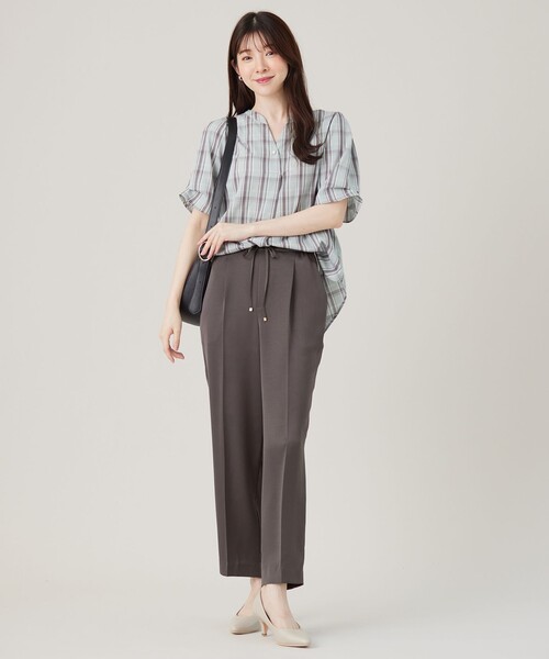 ANY SIS（エニィスィス）の「【洗える】サテンドロストイージー パンツ（その他パンツ・レディース・パープル系/グレー系/ダークブラウン系・4）」の15枚目の写真