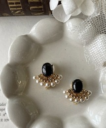 【malle la brocante/マルラブロカント】天然石とヴィンテージパールの痛みにくいチュチュイヤリング