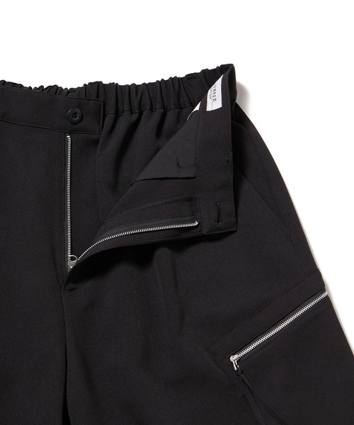 JUNRED(ジュンレッド)の「【セットアップ対応】ジップポケットカーゴパンツ(カーゴパンツ・メンズ・ブラック/ベージュ系その他/チャコールグレー・S/M/L)」の5枚目の写真