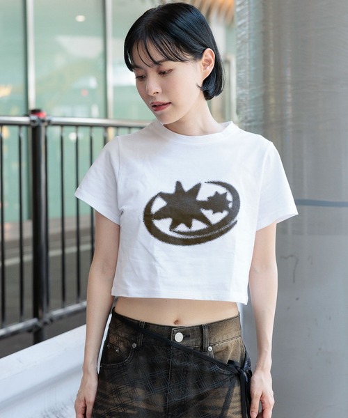 3.3 Field Trip (3.3フィールドトリップ)の「【UNISEX】3.3 Field Trip/STAR T(Tシャツ/カットソー・レディース・ブラック/ホワイト・LARGE/MEDIUM/SMALL)」の1枚目の写真
