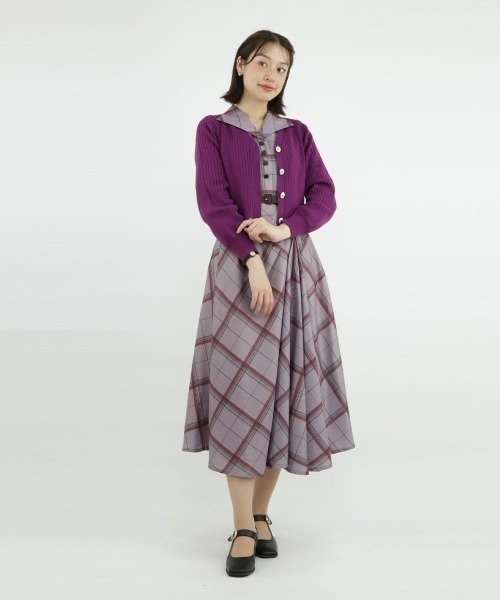 an another angelus（アンアナザーアンジェラス）の「アートローズプリント釦リブニットカーディガン/ananotherangelus（カーディガン/ボレロ・レディース・ブルーグリーン/アイボリー/パープル・FREE）」の12枚目の写真