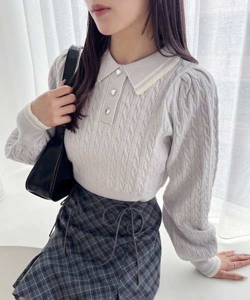 one after another NICE CLAUP(ワンアフターアナザーナイスクラップ)の「【ZOZOTOWN限定商品】ハートボタンケーブルニット(ニット/セーター・レディース・アイボリー/ブラック/ブラウン/ラベンダー・FREE)」の8枚目の写真