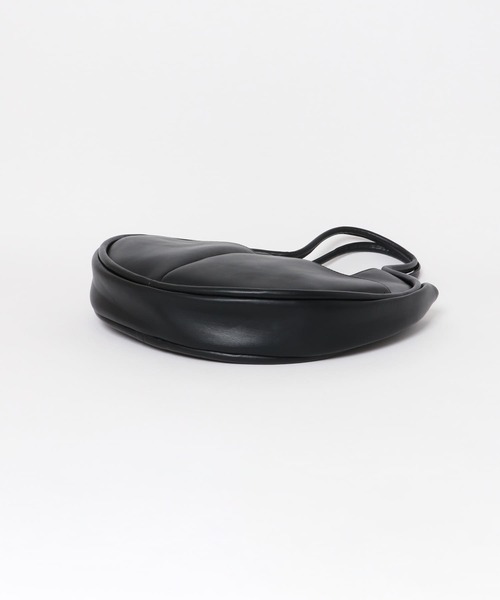 SENSE OF PLACE by URBAN RESEARCH（センスオブプレイスバイアーバンリサーチ）の「アウトポケットムーンバッグ（ハンドバッグ・レディース・シルバー/ブラック・ONE）」の13枚目の写真