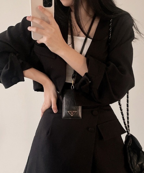 gossip!ロサンゼルス(ゴシップロサンゼルス)の「ノーカラージャケット&ショートパンツセット(セットアップ・レディース・グレー/ブラック・FREE)」の21枚目の写真