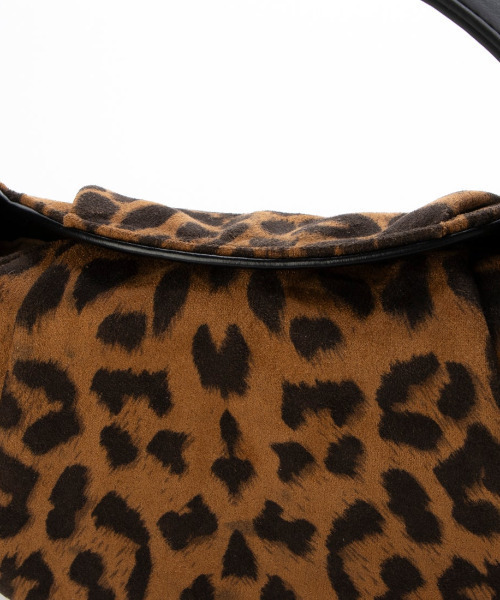 cache cache（カシュ カシュ）の「カシュカシュ cachecache / ラウンド型チェーンミニショルダーバッグ（ショルダーバッグ・レディース・ブラック/レオパード・FREE）」の17枚目の写真