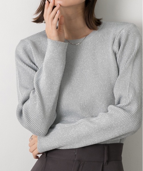 ad thie(アドティエ)の「クルーネック ラメニットプルオーバー(ニット/セーター・レディース・ブラック/グレー/レッド/ブラウン/アイボリー/ピンク・FREE)」の1枚目の写真