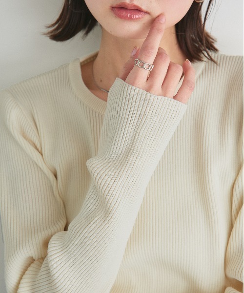 ad thie(アドティエ)の「クルーネック ラメニットプルオーバー(ニット/セーター・レディース・ブラック/グレー/レッド/ブラウン/アイボリー/ピンク・FREE)」の2枚目の写真