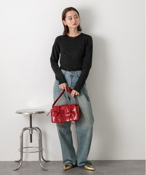 ad thie(アドティエ)の「クルーネック ラメニットプルオーバー(ニット/セーター・レディース・ブラック/グレー/レッド/ブラウン/アイボリー/ピンク・FREE)」の7枚目の写真