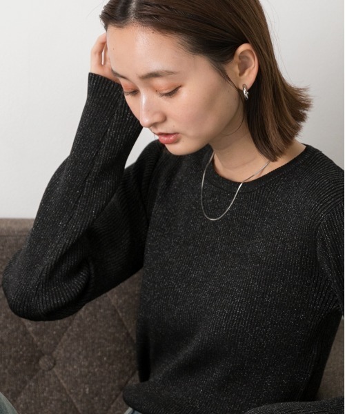 ad thie(アドティエ)の「クルーネック ラメニットプルオーバー(ニット/セーター・レディース・ブラック/グレー/レッド/ブラウン/アイボリー/ピンク・FREE)」の14枚目の写真