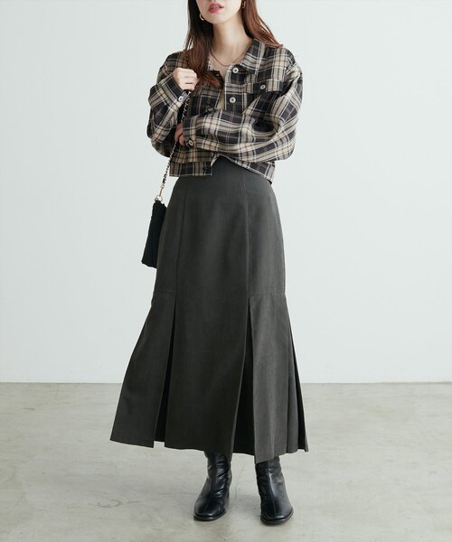 natural couture（ナチュラルクチュール）の「デニム風ショート丈ブルゾン（ブルゾン・レディース・ブラウン/その他1/インディゴブルー/ブラック・FREE）」の6枚目の写真