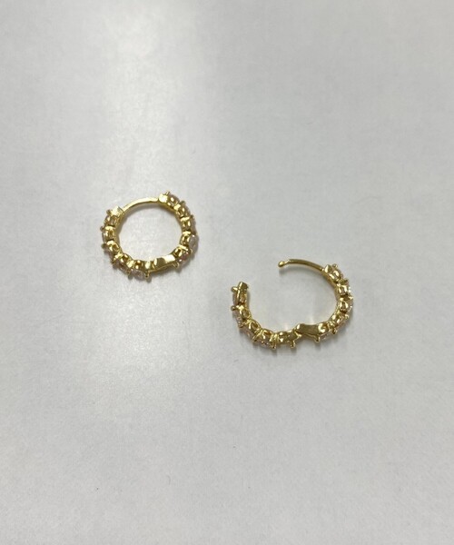 fredy emue（フレディエミュ）の「プチジルコニアリングピアス（ピアス（両耳用）・レディース・ゴールド/シルバー・FREE）」の6枚目の写真