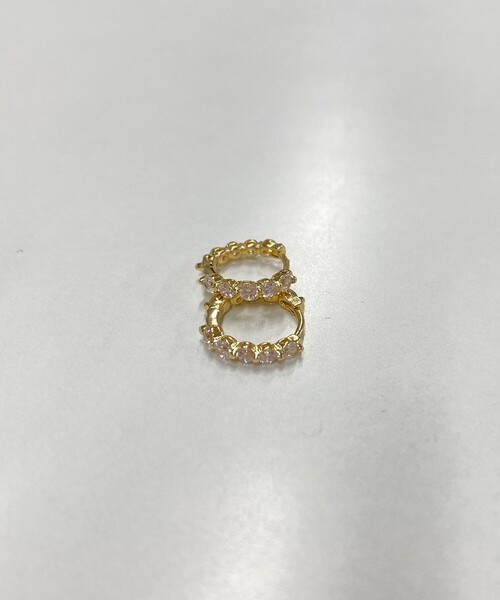 fredy emue（フレディエミュ）の「プチジルコニアリングピアス（ピアス（両耳用）・レディース・ゴールド/シルバー・FREE）」の7枚目の写真