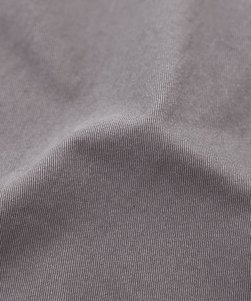 kOhAKU（コハク）の「『タックデザインワイドパンツ』（その他パンツ・レディース・ブラック/グレー・2/1）」の15枚目の写真