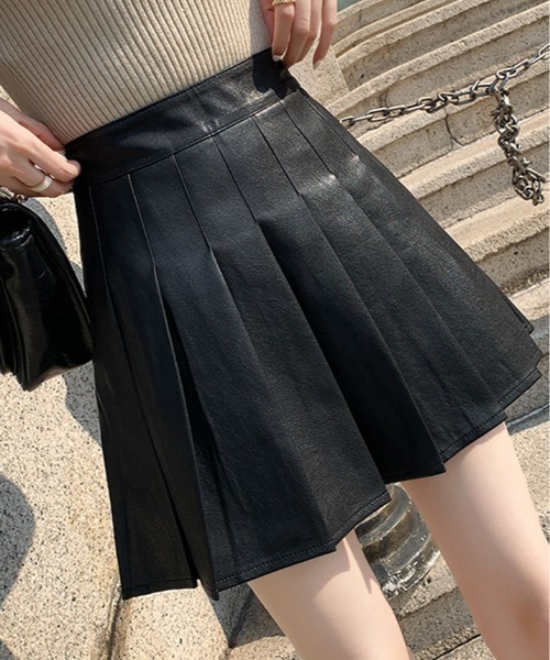 【国内送関税込】PRADA ☆ クラクレー レザー ミニスカート PRADA クラクレー レザーミニスカート レッド 大人気