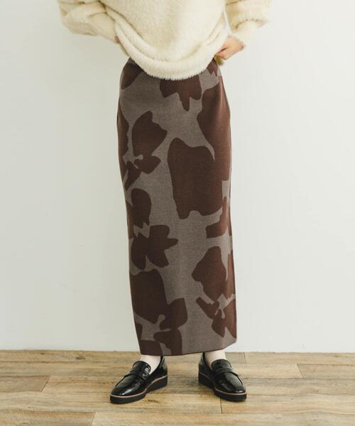 ITEMS URBANRESEARCH（アイテムズ アーバンリサーチ）の「ニットロングスカート（スカート・レディース・ブラウン系その他/ブラック系その他/ダークブラウン・FREE）」の13枚目の写真