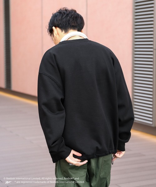 Reebok（リーボック）の「【REEBOK】 ワンポイント ロゴ 刺繍 シームポケット ドローコード 裏起毛 長袖 スウェット クルー トレーナー 【セットアップ可能】（スウェット・レディース・ネイビー/オートミール/ブラック・MEDIUM/LARGE）」の8枚目の写真