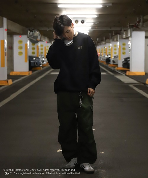 Reebok（リーボック）の「【REEBOK】 ワンポイント ロゴ 刺繍 シームポケット ドローコード 裏起毛 長袖 スウェット クルー トレーナー 【セットアップ可能】（スウェット・レディース・ネイビー/オートミール/ブラック・MEDIUM/LARGE）」の10枚目の写真