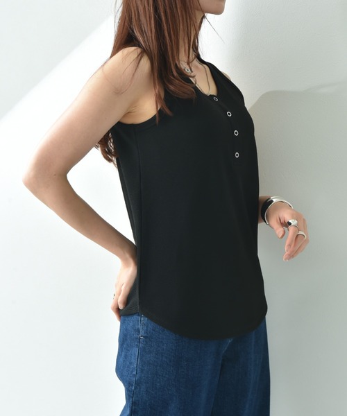 INTERPLANET（インタープラネット）の「ラッセル編ヘンリーネック２ＷＡＹタンク（タンクトップ・レディース・オフホワイト/グレイッシュベージュ/ブラック・FREE）」の21枚目の写真