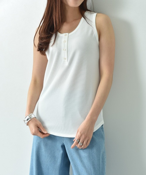 INTERPLANET（インタープラネット）の「ラッセル編ヘンリーネック２ＷＡＹタンク（タンクトップ・レディース・オフホワイト/グレイッシュベージュ/ブラック・FREE）」の13枚目の写真