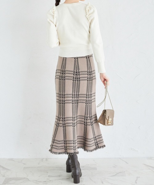 tocco closet（トッコ　クローゼット）の「裾フリンジチェックマーメイドニットスカート（スカート・レディース・ピンク/ブラック/オフホワイト/ベージュ・M）」の9枚目の写真