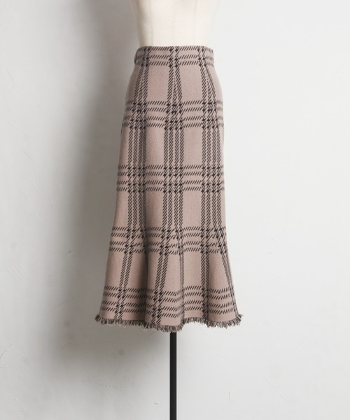 tocco closet（トッコ　クローゼット）の「裾フリンジチェックマーメイドニットスカート（スカート・レディース・ピンク/ブラック/オフホワイト/ベージュ・M）」の18枚目の写真