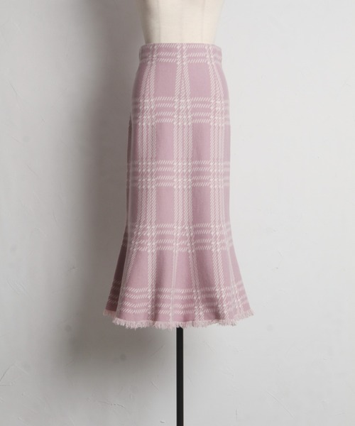 tocco closet（トッコ　クローゼット）の「裾フリンジチェックマーメイドニットスカート（スカート・レディース・ピンク/ブラック/オフホワイト/ベージュ・M）」の19枚目の写真