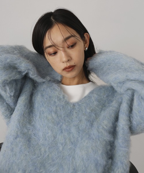 hellam(へラム)の「ミックスシャギー Vネックニット(ニット/セーター・レディース・アイボリー/ブルー/グリーン/チャコール/オレンジ/杢グレー/ダークブルー・FREE)」の12枚目の写真