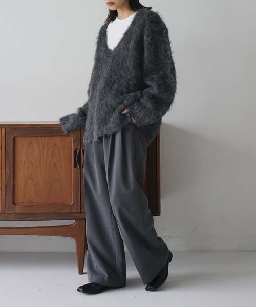 hellam（へラム）の「ミックスシャギー Vネックニット（ニット