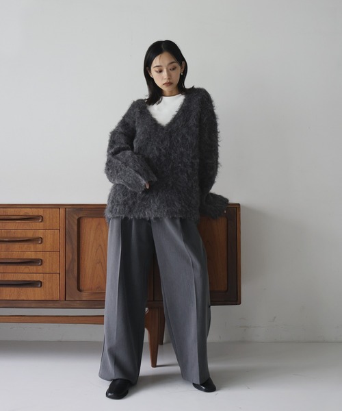 hellam（へラム）の「ミックスシャギー Vネックニット（ニット