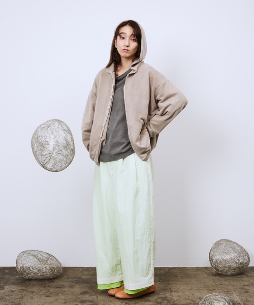 Dulcamara（ドゥルカマラ）の「ピグメントSWホックパーカー（パーカー・メンズ・ブラック/ベージュ/グリーン・0/1）」の14枚目の写真