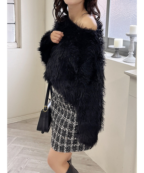 MIIA（ミーア）の「ロングシャギーニット（ニット/セーター・レディース・ピンク/ブラック/オフホワイト・FREE）」の5枚目の写真