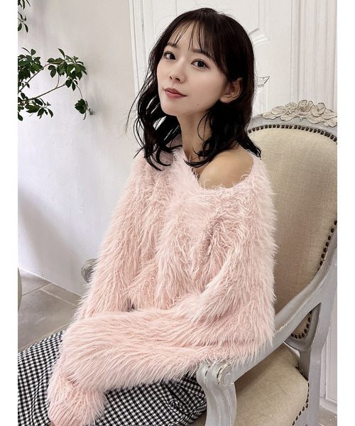 MIIA（ミーア）の「ロングシャギーニット（ニット/セーター・レディース・ピンク/ブラック/オフホワイト・FREE）」の15枚目の写真