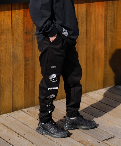 RVCA（ルーカ）の「RVCA メンズ ELEMENT STREAK PT セットアップボトムス/ルーカロゴプリント裏起毛スウェットパンツ（スウェットパンツ・メンズ・ホワイト/ブルー系その他/ブラック・LARGE/MEDIUM/SMALL/X-LARGE）」の21枚目の写真