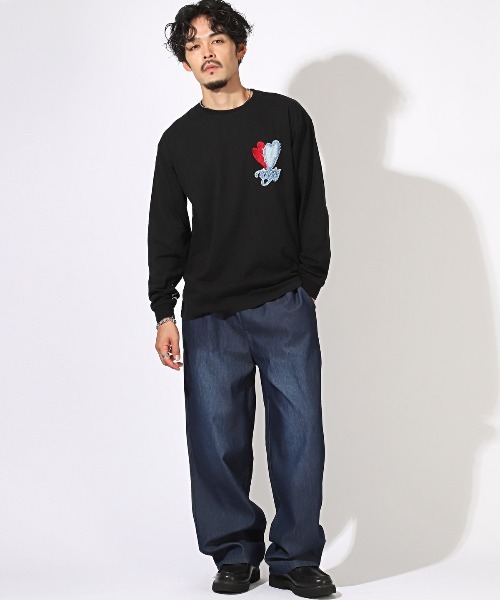 LUXSTYLE（ラグスタイル）の「デニムアップリケ刺繍ワンポイントロンT（Tシャツ/カットソー・メンズ・ブラック/ホワイト・M/L）」の6枚目の写真