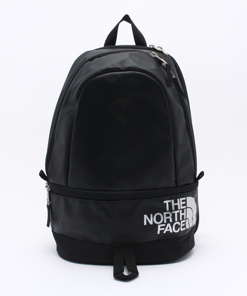 THE NORTH FACE（ザノースフェイス）の「ザ・ノース・フェイス　デイパック　/　ベースキャンプデイパック（バックパック/リュック・メンズ・ブラック/グレー/レッド/その他/ブルー系その他/グリーン系カモフラージュ/ブルー系その他2/ブラック×ゴールド/オフホワイト/カモフラージュ/ホワイト×ブラック/ブラック×ブラック・ONE SIZE）」の3枚目の写真