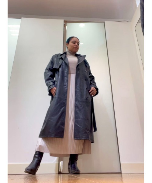 ALLSAINTS（オールセインツ）の「VITTORIA 2-IN-1 PLEATED MIDI DRESS | VITTORIA 2-IN-1 プリーツ ミディ ドレス・ワンピース（ワンピース・レディース・ブラウン系その他・L/S/XS/M）」の12枚目の写真