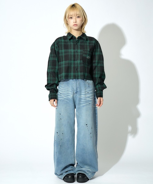 ALLuRing ChaRm（アリュリングチャーム）の「AR Foil Print Short Check Shirt / ARロゴ 箔プリントショート丈チェックシャツ（シャツ/ブラウス・レディース・レッド/グリーン/ネイビー・FREE）」の11枚目の写真