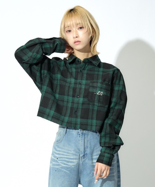 ALLuRing ChaRm（アリュリングチャーム）の「AR Foil Print Short Check Shirt / ARロゴ 箔プリントショート丈チェックシャツ（シャツ/ブラウス・レディース・レッド/グリーン/ネイビー・FREE）」の9枚目の写真