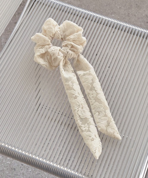 GOLDY(ゴールディ)の「レース ハング シュシュ(シュシュ・レディース・ブラック/アイボリー/ホワイト・FREE)」の3枚目の写真