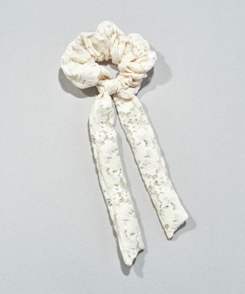 GOLDY(ゴールディ)の「レース ハング シュシュ(シュシュ・レディース・ブラック/アイボリー/ホワイト・FREE)」の4枚目の写真