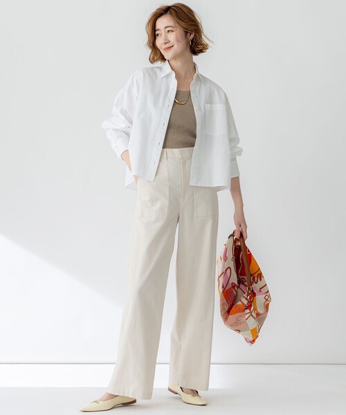 23区 S(ニジュウサンクチイサイサイズ)の「【洗える】CANCLINI クロップド テントライン シャツ(シャツ/ブラウス・レディース・ホワイト系/オレンジ系1/スカイブルー系1/スカイブルー系/ホワイト系1・32)」の11枚目の写真