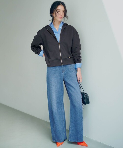 23区 S(ニジュウサンクチイサイサイズ)の「【洗える】CANCLINI クロップド テントライン シャツ(シャツ/ブラウス・レディース・ホワイト系/オレンジ系1/スカイブルー系1/スカイブルー系/ホワイト系1・32)」の16枚目の写真