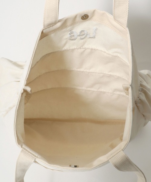 Lee（リー）の「Lee（リー）ワンポイントロゴ刺繍 ティアードフリルトートバッグ（トートバッグ・レディース・ブラック/シルバー/オフホワイト/インディゴブルー/ブラック系その他/ホワイト系その他・FREE）」の15枚目の写真