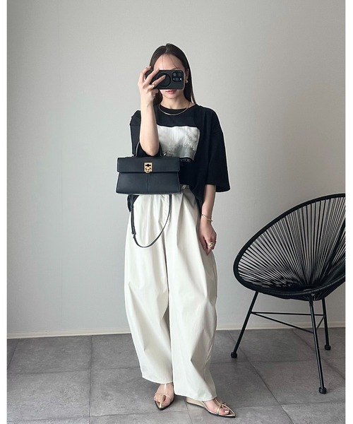 Eclat one（エクラワン）の「【Eclat one】フォトプリント ロゴ ビッグサイズTシャツ（Tシャツ/カットソー・レディース・ホワイト/ブラック/チャコール・M/S）」の20枚目の写真