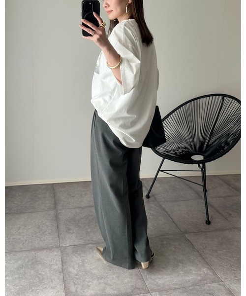 Eclat one（エクラワン）の「【Eclat one】フォトプリント ロゴ ビッグサイズTシャツ（Tシャツ/カットソー・レディース・ホワイト/ブラック/チャコール・M/S）」の12枚目の写真
