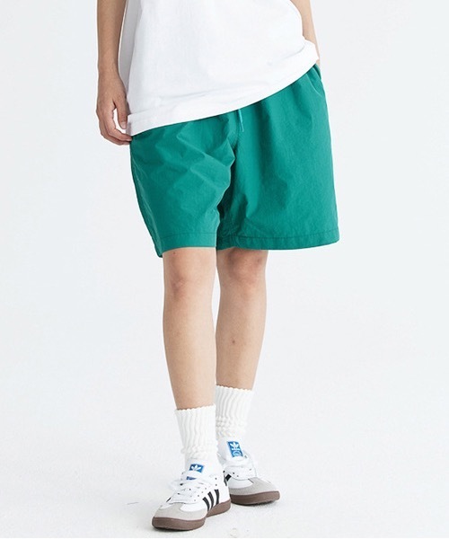 rehacer(レアセル)の「R. : Nylon Wide Easy Shorts(その他パンツ・メンズ・ネイビー/パープル/イエロー/グリーン/ベージュ/ブラック・LARGE/X-LARGE/MEDIUM)」の3枚目の写真