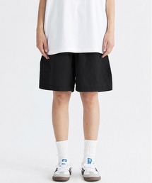 R. : Nylon Wide Easy Shorts
