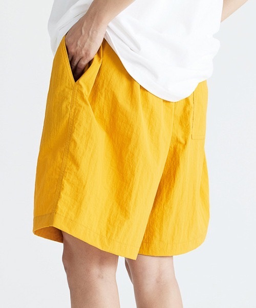 rehacer(レアセル)の「R. : Nylon Wide Easy Shorts(その他パンツ・メンズ・ネイビー/パープル/イエロー/グリーン/ベージュ/ブラック・LARGE/X-LARGE/MEDIUM)」の15枚目の写真