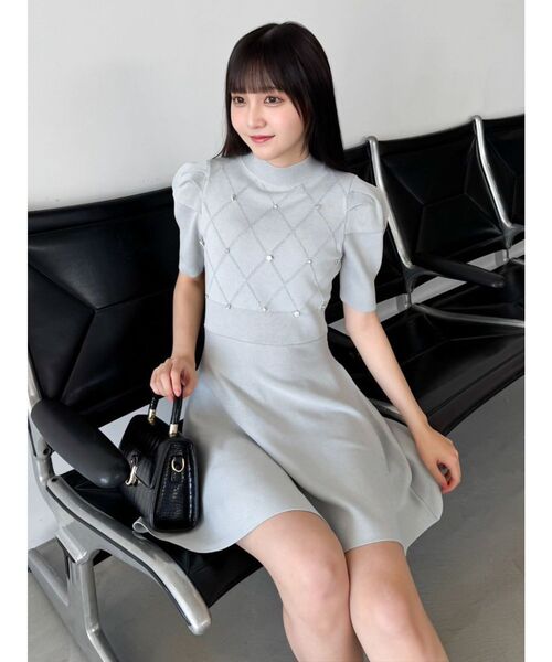 新品未使用　dazzlin モチーフパターンニットミニワンピース モチーフパターン半袖ニットワンピース[品番：MKSW0063383